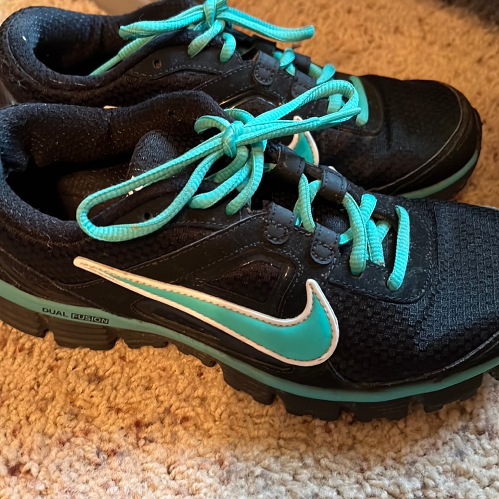 Womens Nike 8